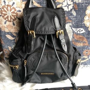 Burberry small ruck sack backpack🖤💛🖤💛🖤